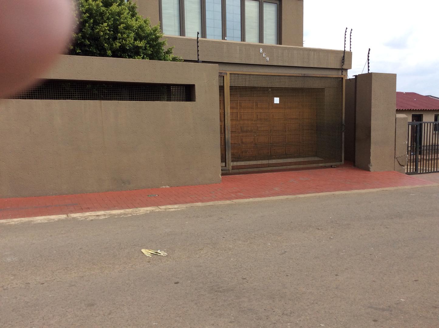 Houses to rent in Soweto : Soweto Property : Property24.com