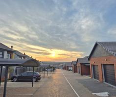 Townhouse for sale in Amberfield