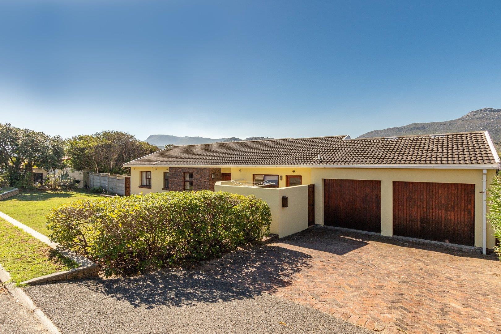 Fish Hoek Property Property and houses for sale in Fish Hoek