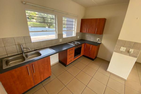 Apartment with 2 beds and 1 bathroom available right now

This superbly remodeled ...