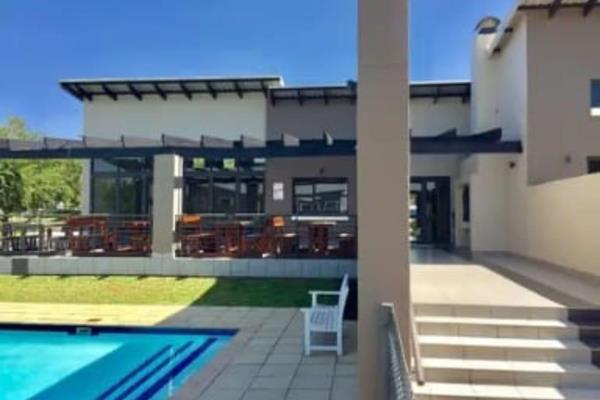 This modern property consists of top finishes and offers:
2 Spacious bedrooms with ample cupboards
Modern bathroom
Lovely kitchen
Open ...