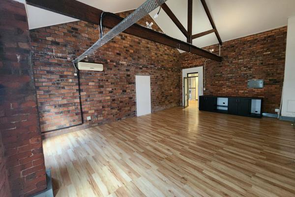 Trendy Office To Let in The Foundry

Open plan layout with high ceilings.

Unit Details ...