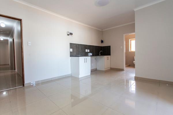 Charming 12-Unit Property in Cravenby, Parow – Exclusively Listed by Engel and V&#246;lkers Durbanville

Discover a delightful ...