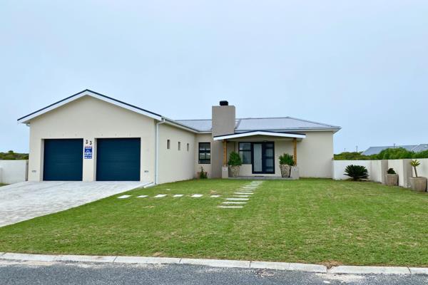 Nestled in the prestigious enclave of Duikersfontein, Kleinbaai, this stunning coastal ...