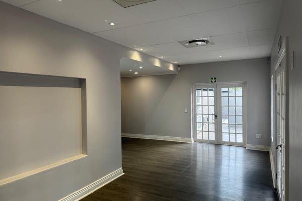 Office space available to rent in Rosebank for R40,000 p.m.

This prime office space ...