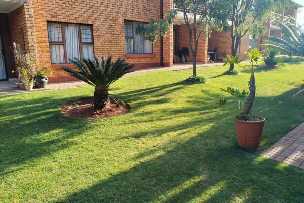 This Apartment is located at one of the best retirement Villages East of Pretoria
Come and feel the tranquility and peace at this ...