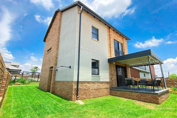 Stunning 3-Bedroom Double Storey Home

Welcome to your ideal residence! This elegantly designed double-storey home perfectly combines ...