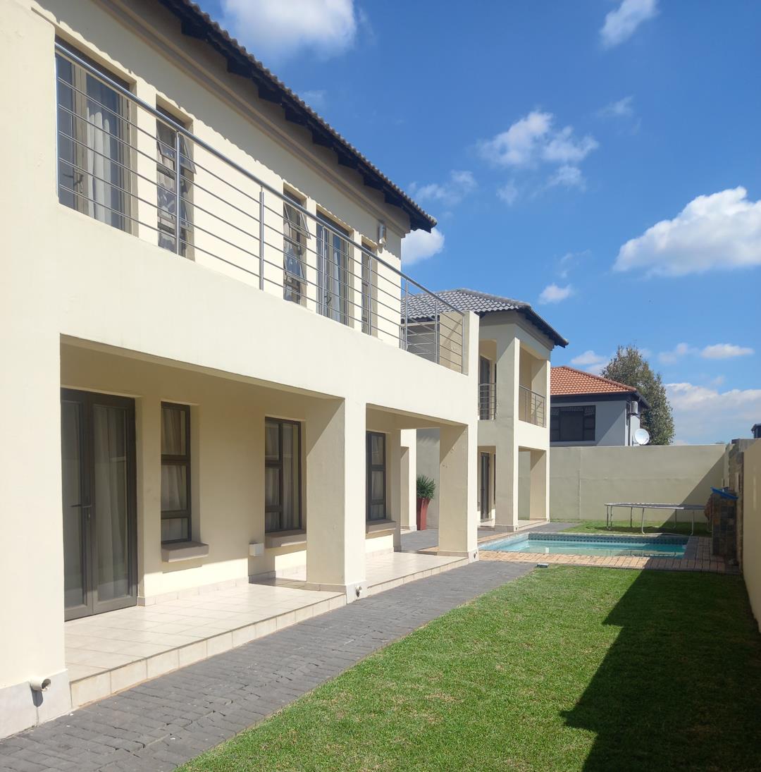 Zambezi Country Estate Property Property and houses for sale in