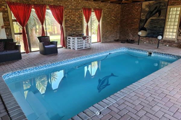 (SUNDAYS RIVER AREA - 20KM OUTSIDE PE)

OCCUPATION: JUNE

Please send me an email to arrange a viewing

This property consists of the ...
