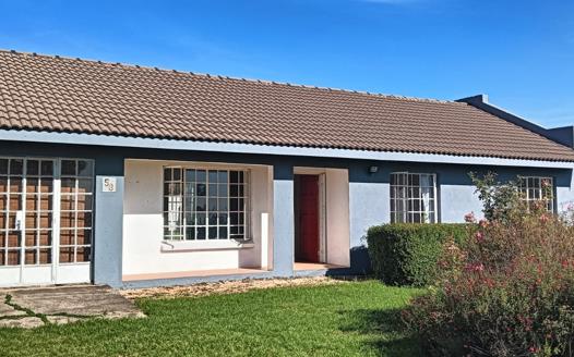 3 Bedroom House for sale in Riversdale