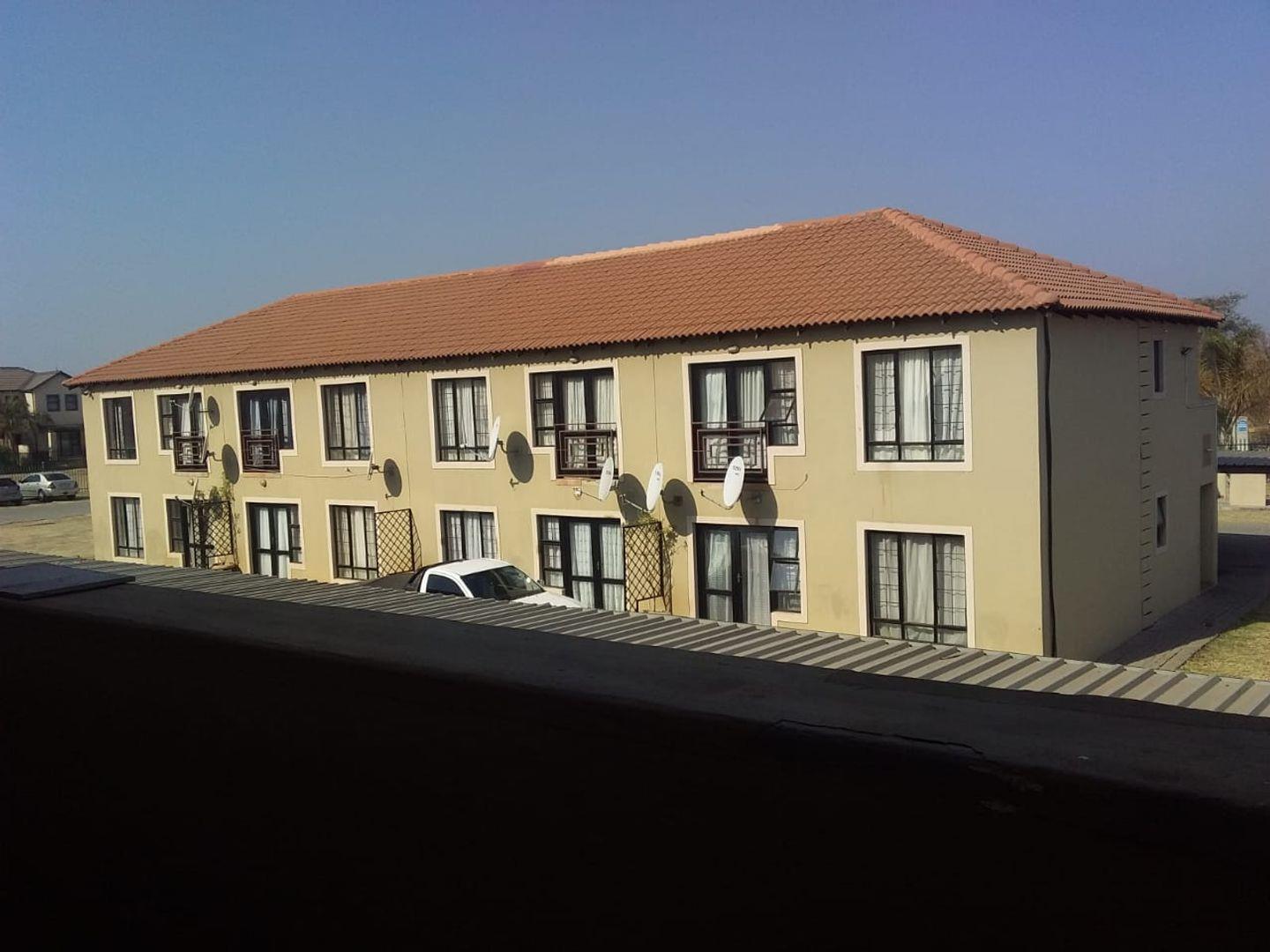 2 Bedroom Apartment / flat for sale in Brits Central P24114308174