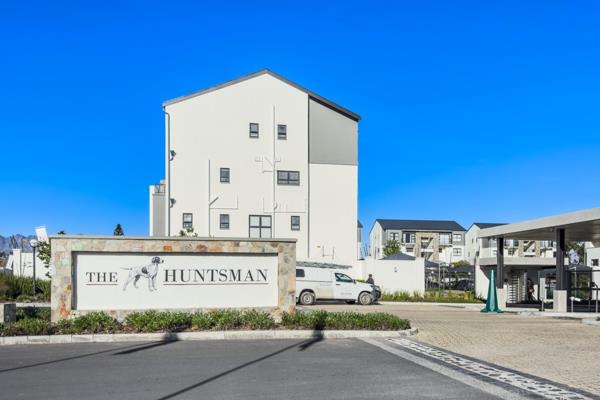 Modern first-floor one-bedroom apartment.

Welcome to The Huntsman, where contemporary ...