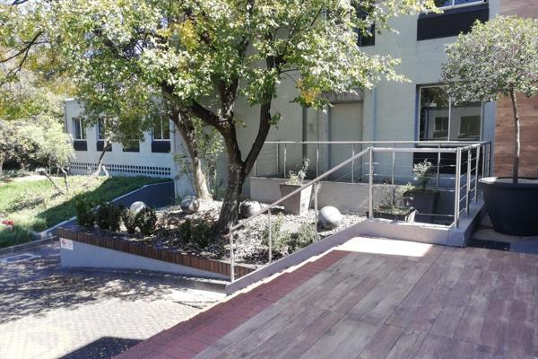 Office space available to rent at Lincolnwood Office Park in Woodmead. The office is ...