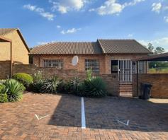 Townhouse for sale in Johannesburg North