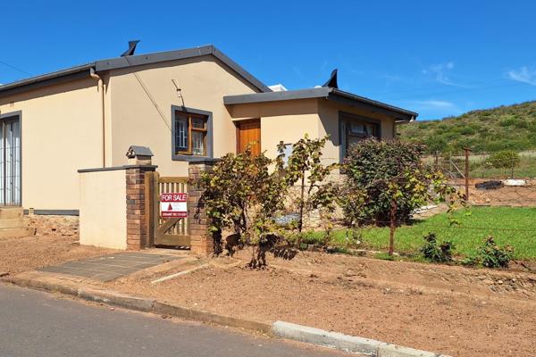 2 BEDROOM HOUSE FOR SALE

This neatly renovated house has been well finished and the ...