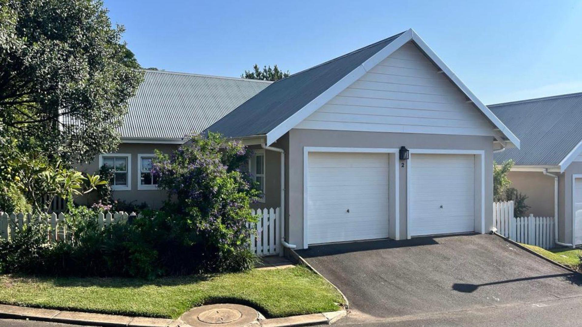 2 Bedroom House for sale in Caledon Estate P24114311180