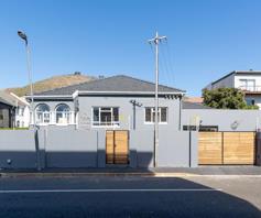 House for sale in Green Point