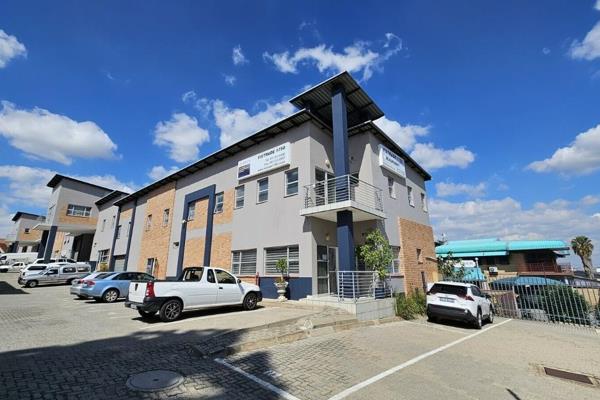 *A grade warehouse/office facilities*Immaculate condition*Neat offices and small ...