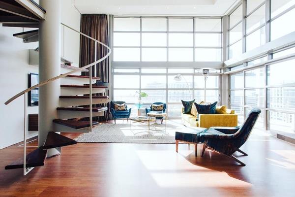 Experience Cape Town’s most incredible penthouse! Luxurious 2000ft&#178; retro-modern ...