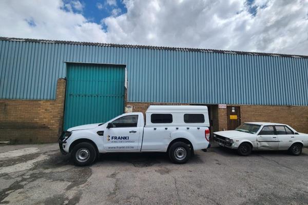 Warehouse to let in Unit 4 in Goodwin Park, Kuilsriver, offers a well-maintained ...