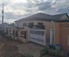 House for sale in Soshanguve TT