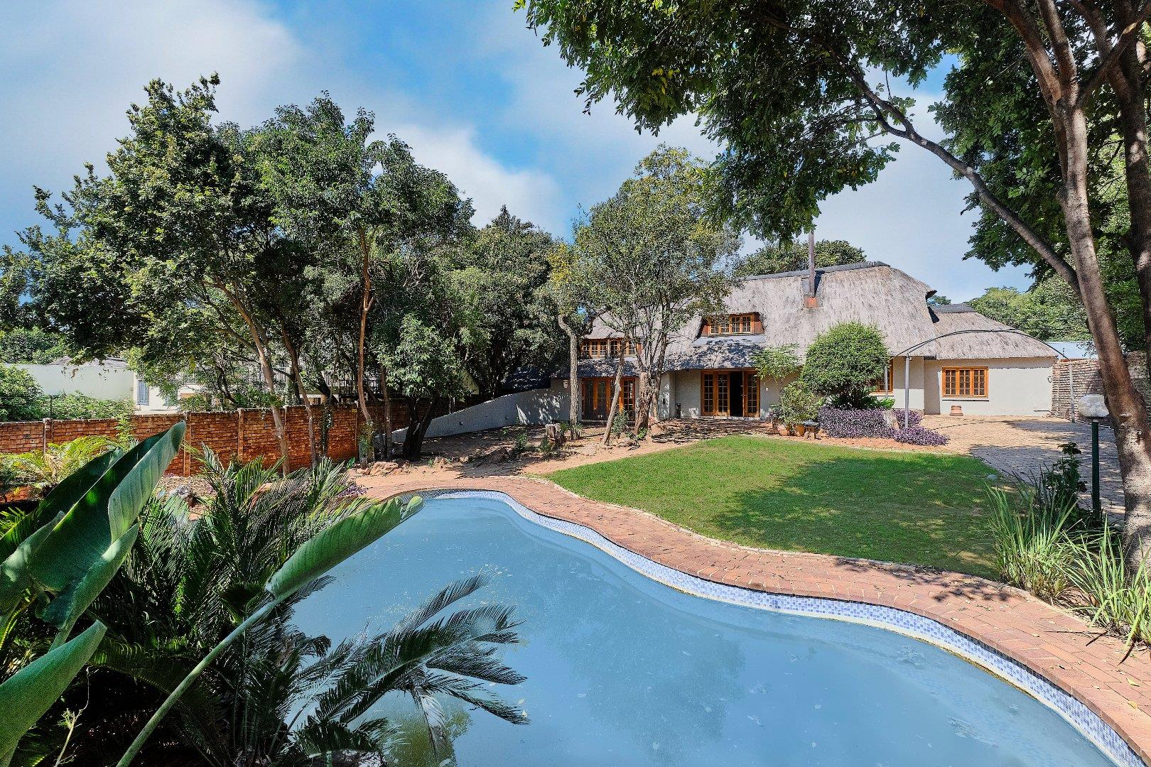 4 Bedroom House for sale in Northwold P24114319389