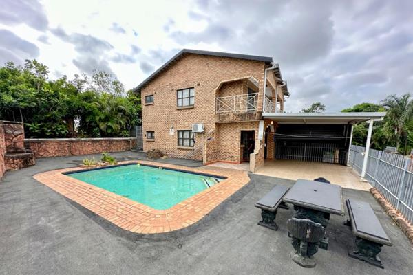 MAKE IT HAPPEN Property brings you an absolutely stunning 4 bedroom free standing house in Doonside .

This house is equipped with ...