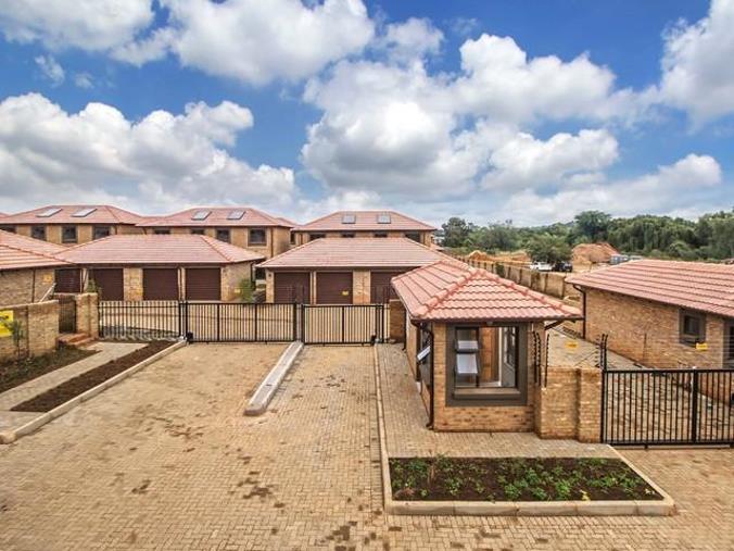 Security Development for Sale in Willow Park Manor