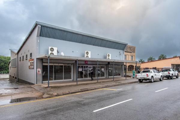 Welcome to this prime commercial property boasting with a spacious layout ideal for a range of business ventures. 

Total building ...