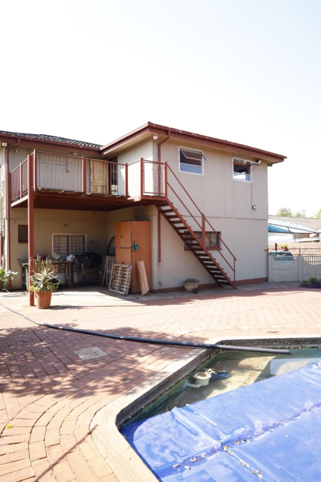 3 Bedroom House for sale in Valhalla - P24-114326377