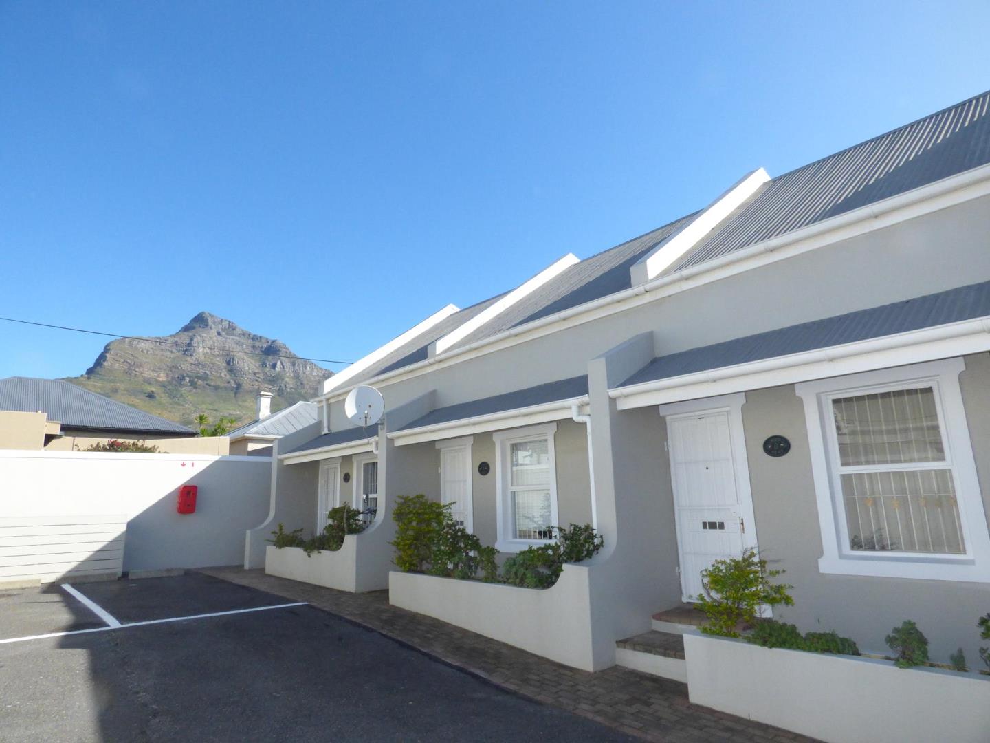 Observatory, Cape Town Property Apartments / flats for sale in