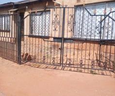 House for sale in Tembisa Central