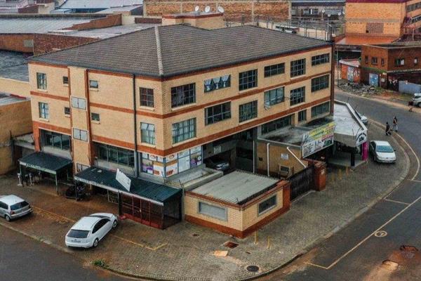 The Property
This fantastic commercial property is truly a gem in the central business centre of Lenasia, and I’m confident it will ...