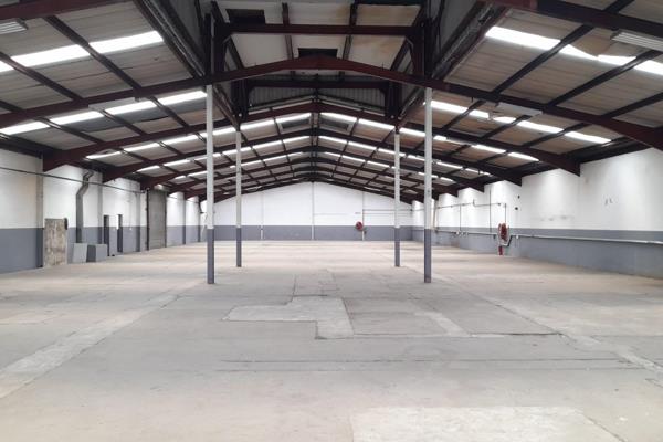 1025m2 Warehouse to let in Anderbolt, Boksburg, in a secure
industrial park. The ...