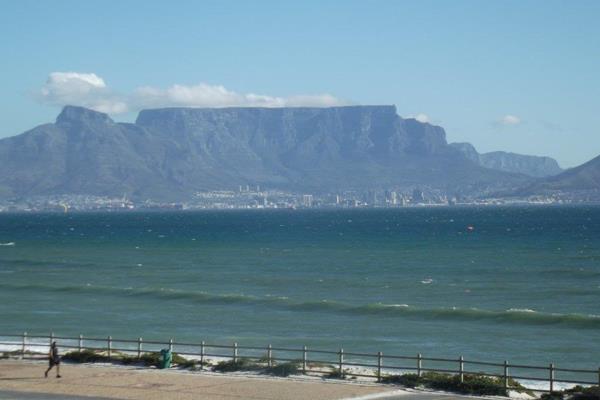 Perfect location within just seconds from the beach
awesome views over the blouberg beach....

This stunning beachside home boasting ...