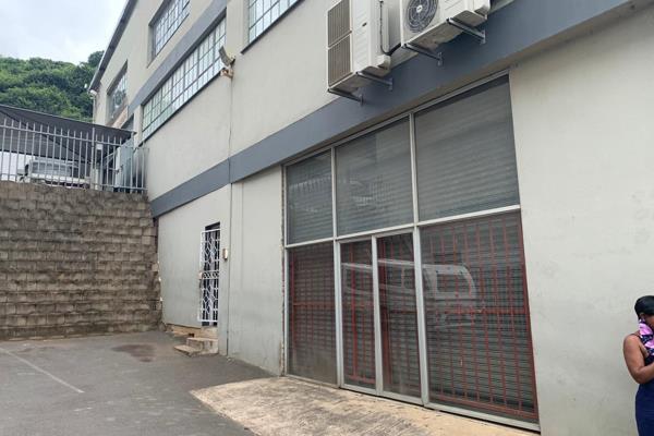 Factory unit just off Chris Hani Road. CMT Factory for sale as a going concern.
Consists of 518 sqm building,
5-6 Parking bays
20 very ...