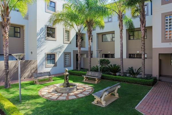 These apartments don&#39;t come up often and when they do, this is your chance.  
A beautiful quiet and quaint complex in the heart of ...