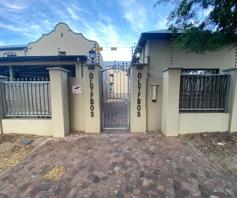 Apartment / Flat for sale in Paarl Central East