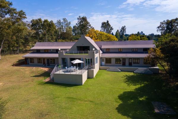 A unique riverfront property with diverse potential is currently offered for sale on the Vaal River. Its slightly sloped terrain ...