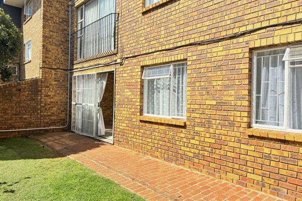 Nestled in the vibrant neighborhood of Eastleigh, this charming garden unit apartment offers a blend of comfort and convenience. ...