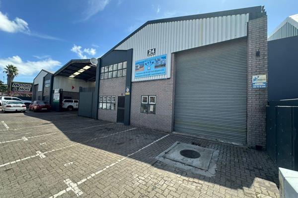 Investment opportunity or owner occupier mini warehouse/factories for Sale in Stikland ...