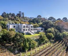 House for sale in Constantia