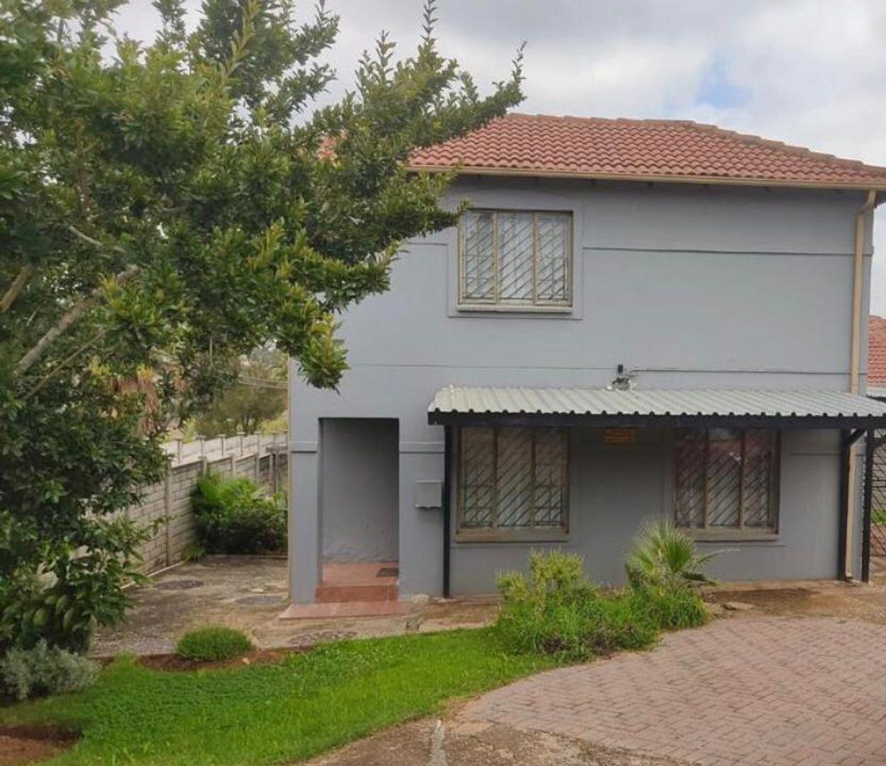 3 Bedroom House for sale in Cosmo City P24114355500