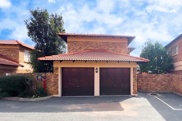 Inviting buyers to view and offer from R1 550 000

Here is the ideal home for you...

Nestled in the heart of Kyalami, tranquillity ...