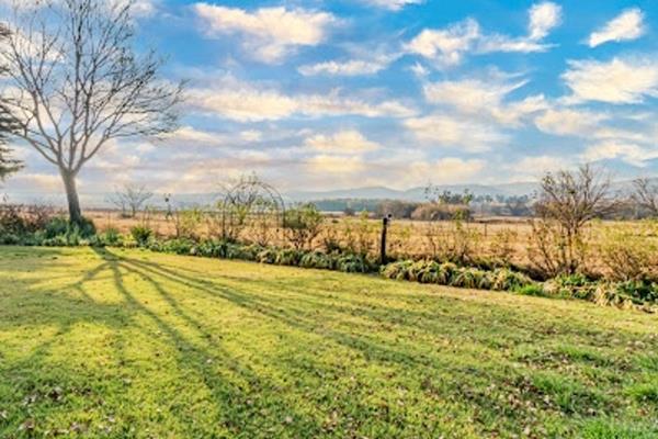 This ginormous breath-taking farm with 1.5km river frontage is Absolutely Perfect for a ...