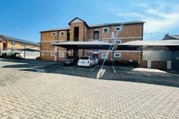 This beautiful ground unit is located in the secure Lavender Hill complex in Albemarle ...