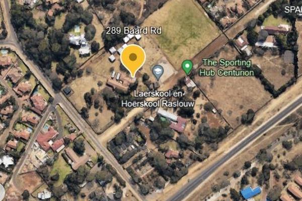 This expansive 2.5-hectare property in Raslouw AH, Centurion, presents a remarkable ...