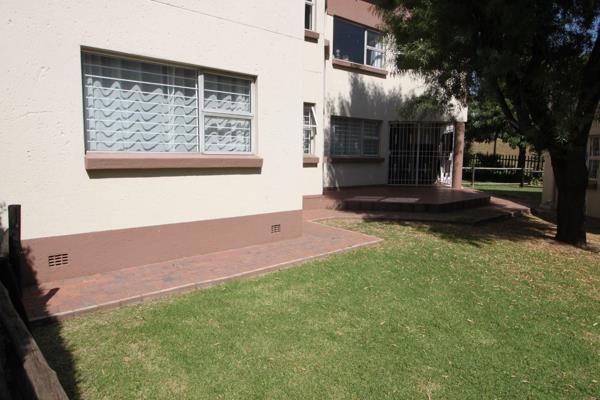 Beautiful two-bedroom garden unit.
Open Plan kitchen and family room, two bathrooms (MES) All curtains and blinds to remain. Recently ...