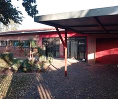 House for sale in Estera