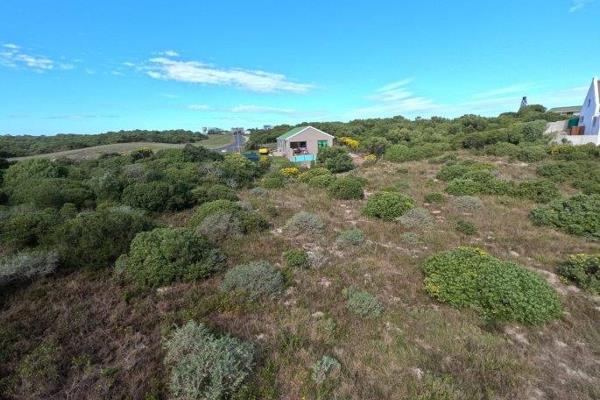 VACANT LAND: PEARLY BEACH

New on the market this 773m2 plot is on the Western side of ...